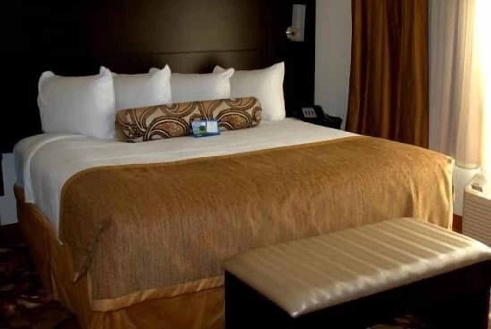 Hotel Baymont By Wyndham Hobbs Esterno foto