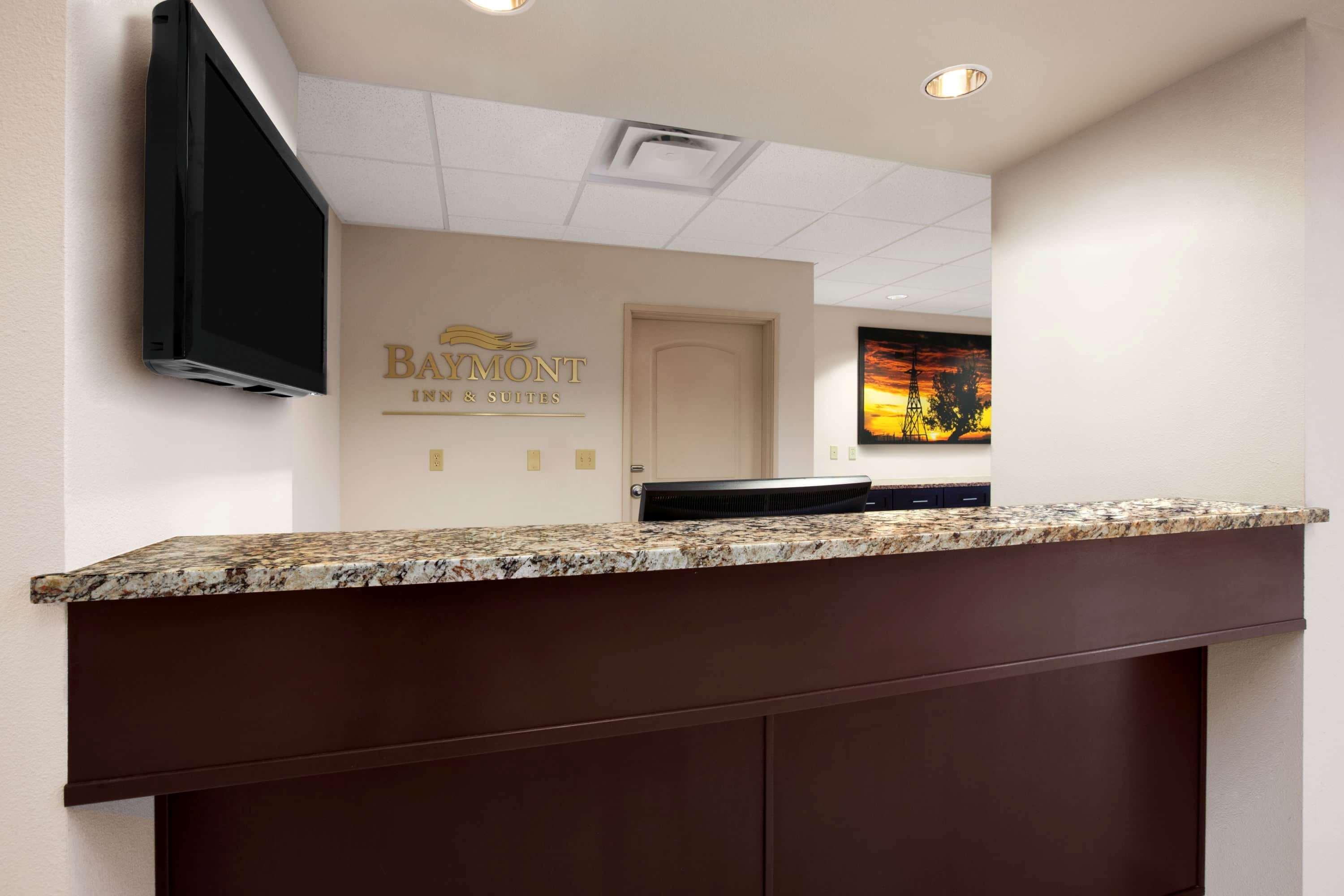 Hotel Baymont By Wyndham Hobbs Esterno foto